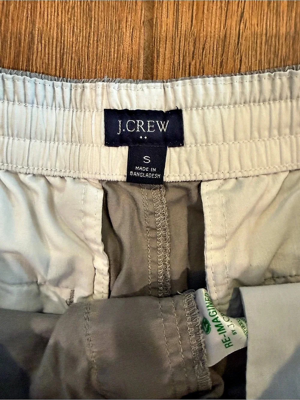 J.Crew Men's Gray Hybrid Shorts 6” / Small